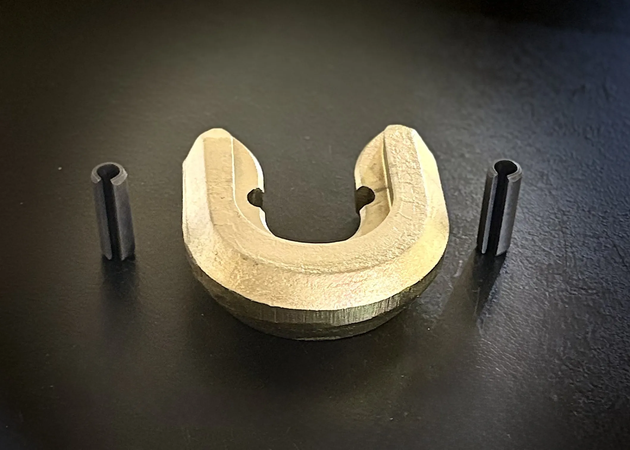 At Nalı Çarık Elmas Tutucu